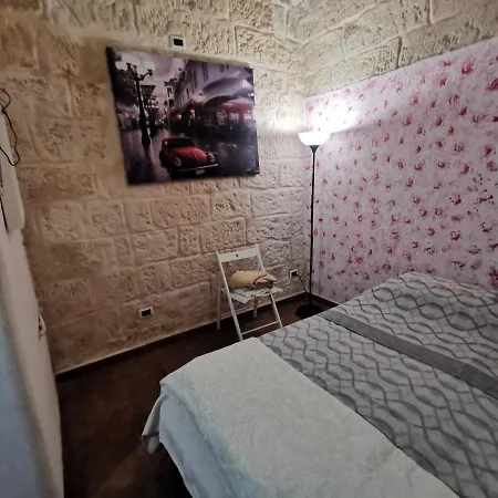 Casa Vacanzedolce Risveglio ベッド・アンド・ブレックファスト バーリ
